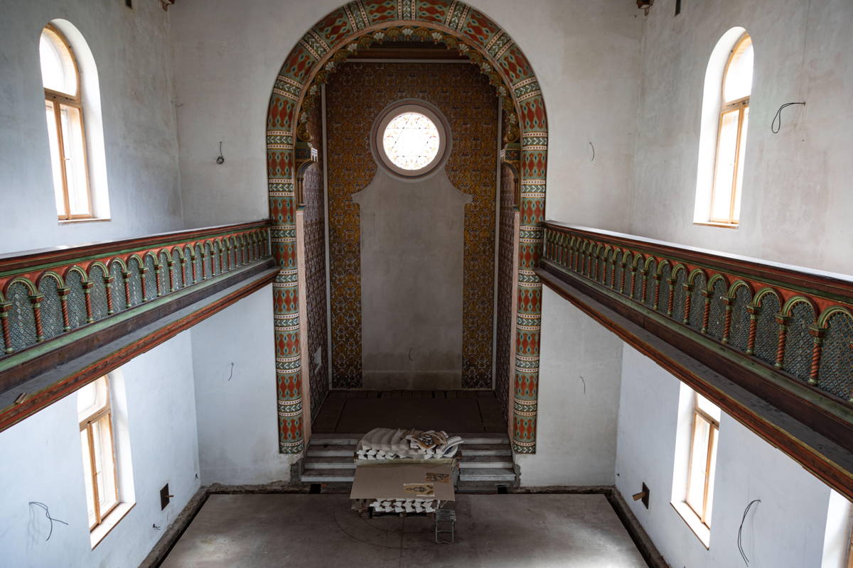 View from the women’s gallery