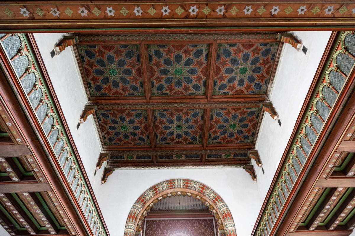 Ceiling decoration