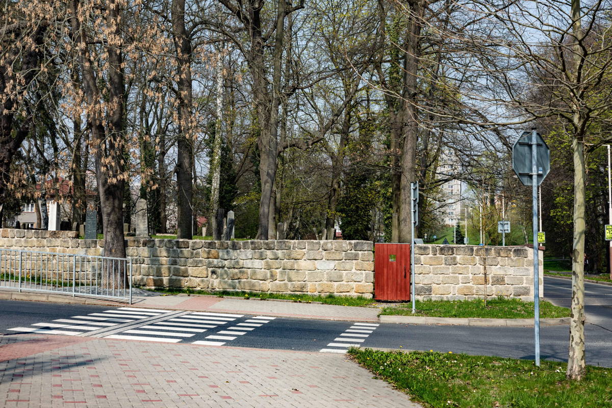 Oldest graves in Jewish Cemetery