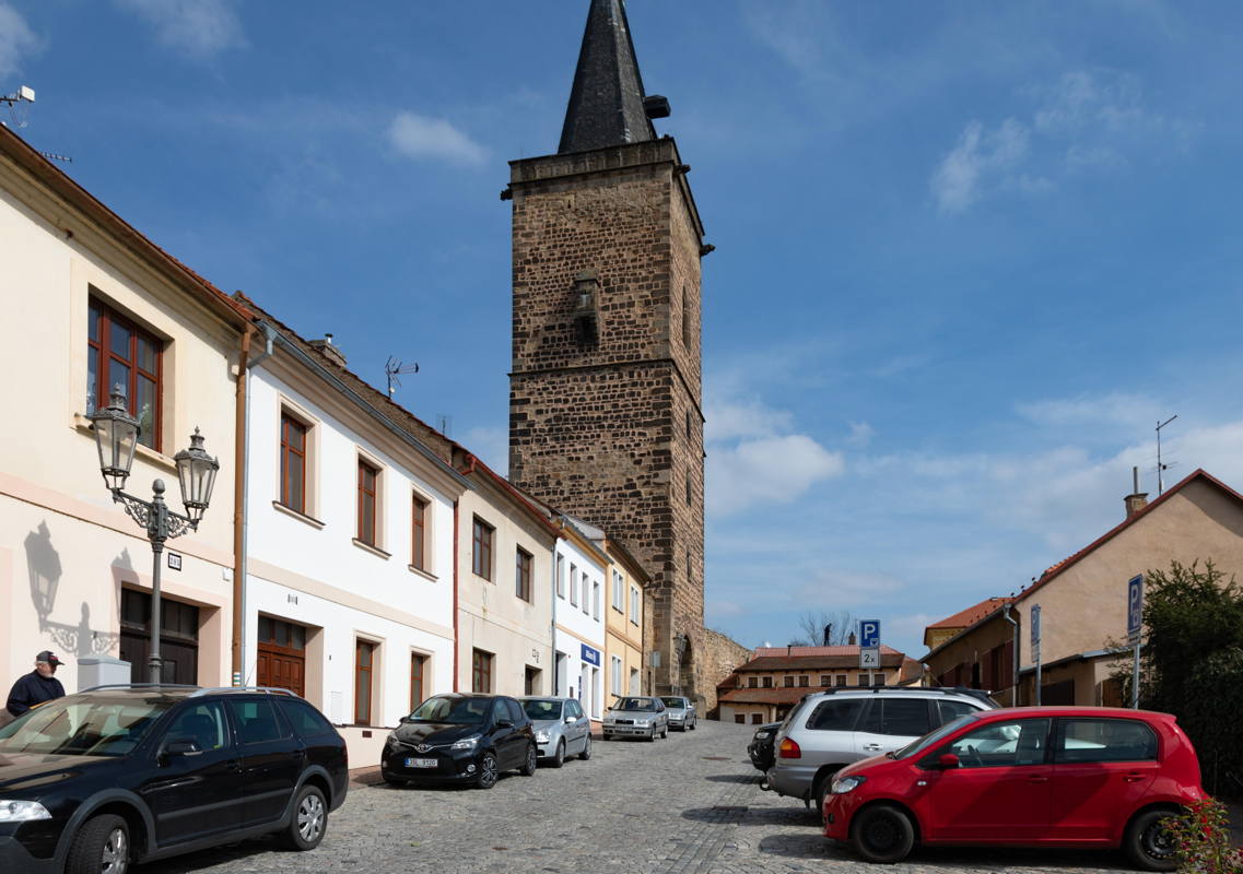 Jews clustered near center of town