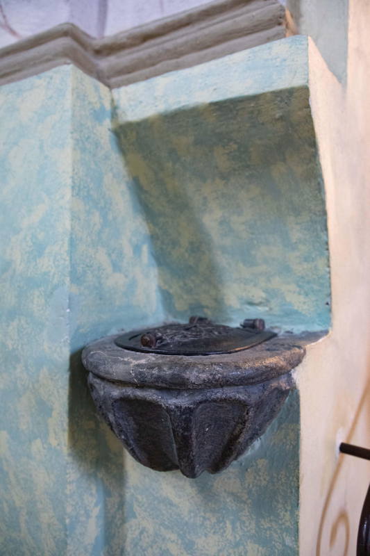 Wash basin