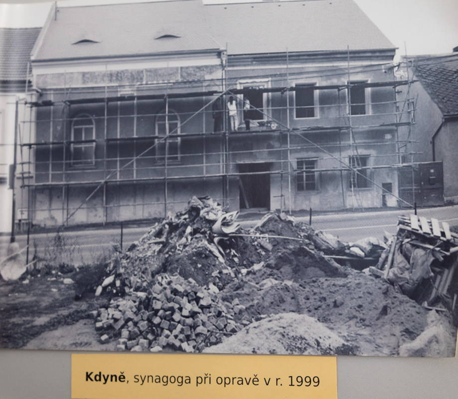 Synagogue restoration