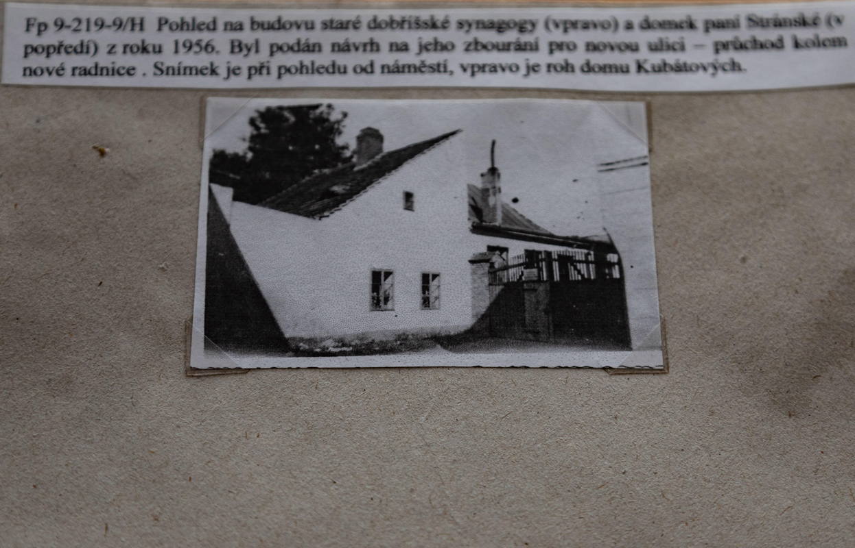 Photo of original second Synagogue converted to a restaurant. Photo supplied by town archivist