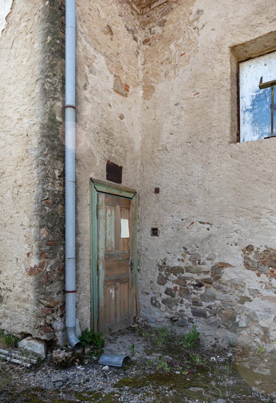 Door to Synagogue