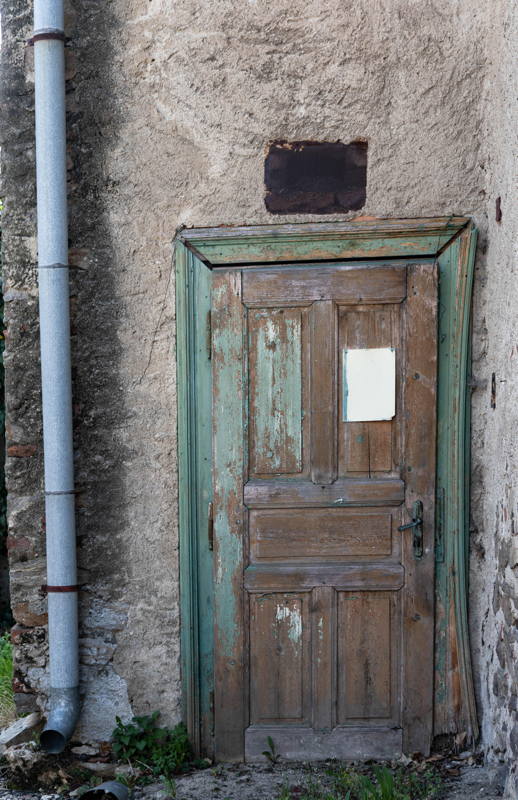 Door to Synagogue