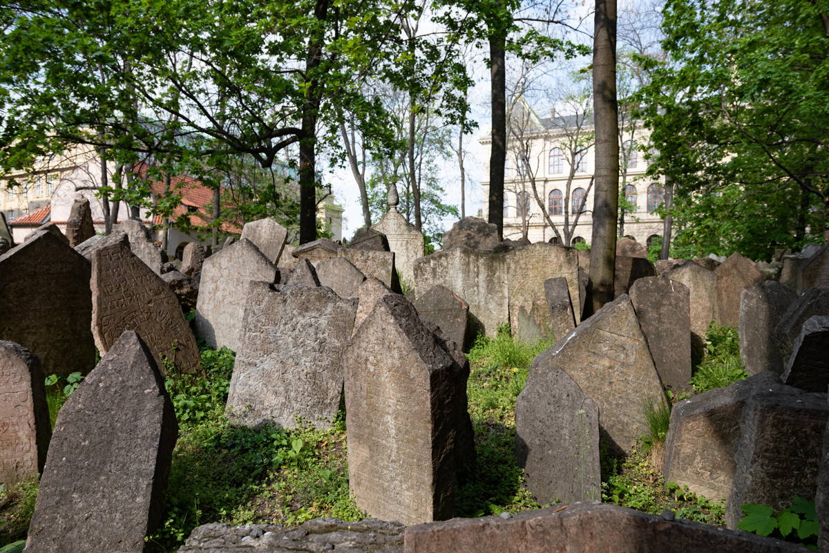 Multiple layers of graves in Jewish Cemetery