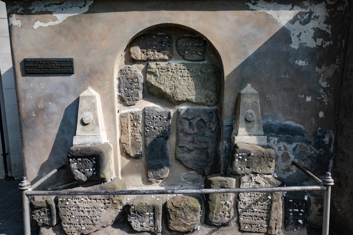 Multiple layers of graves in Jewish Cemetery