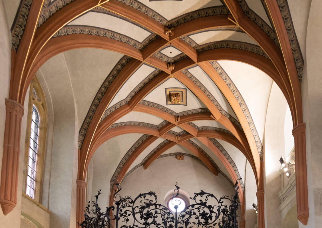 Vaulted ceiling