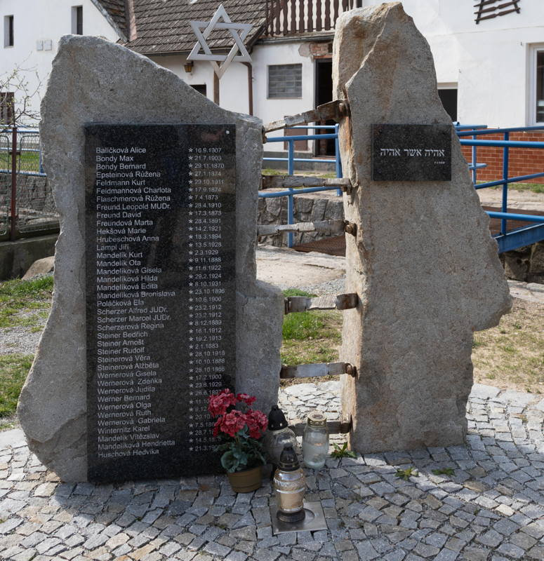 Holocaust memorial