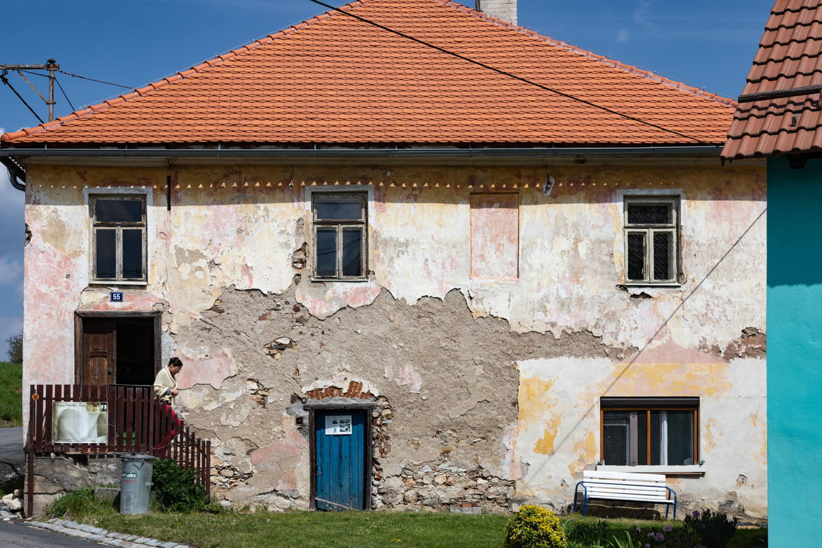 Now owned by woman who is trying to restore Synagogue