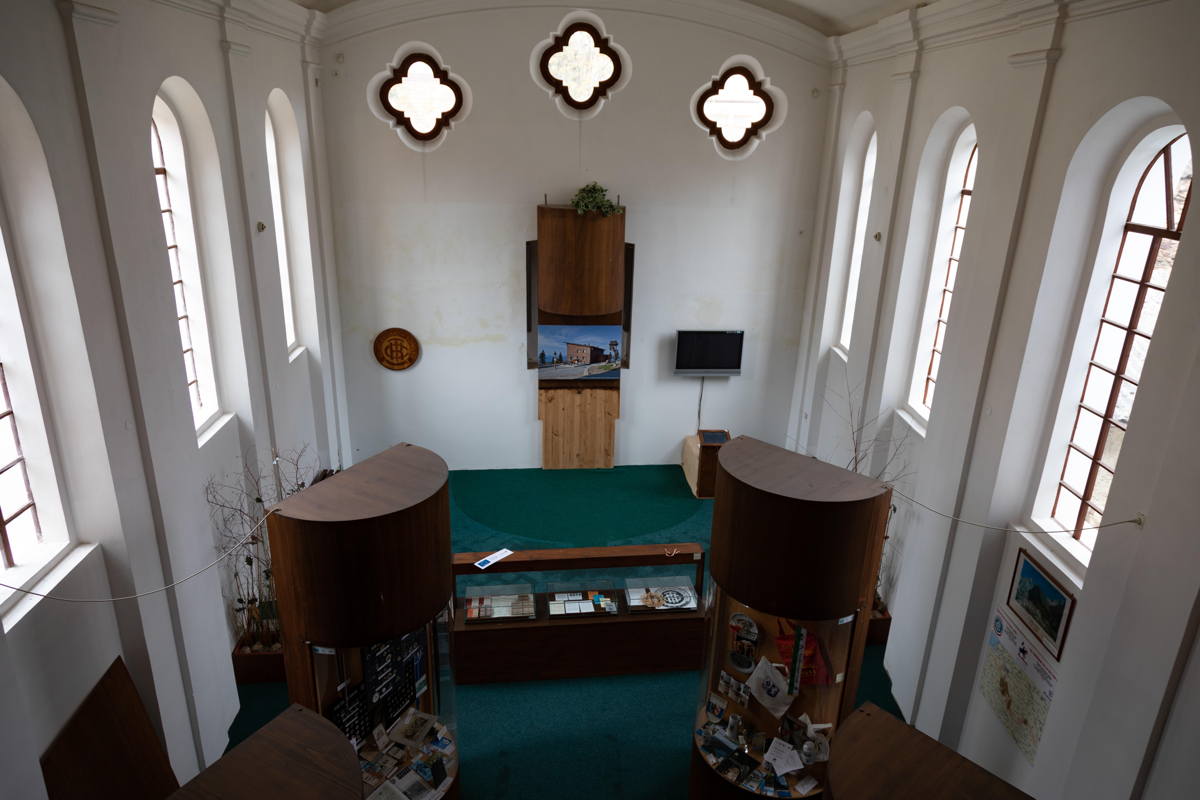 View from the women’s gallery