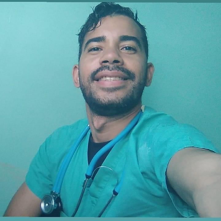 Dr Eliel Corona